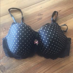 Victoria’s Secret Lined Demi Bra 34 D